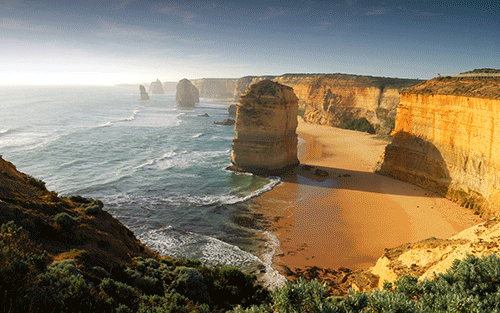 The iconic and slightly overdone view of 12 Apostles